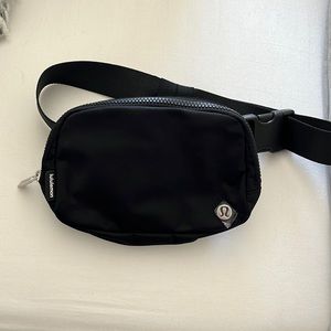 Black Lululemon Belt Bag